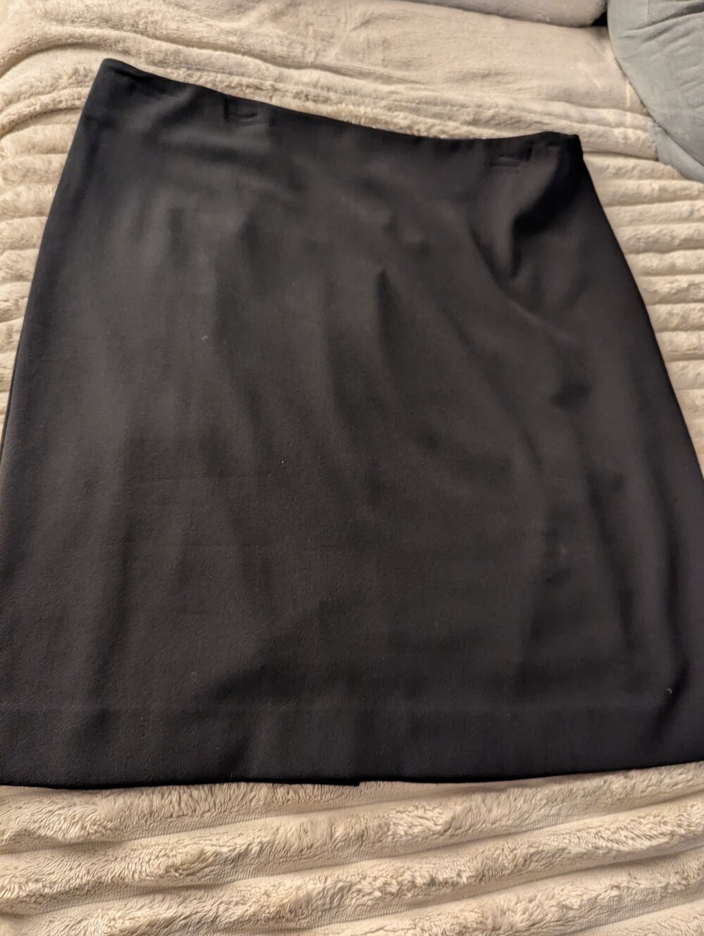 MM Lafleur Classic Black Pencil Skirt